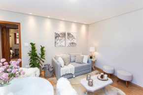 Inverness 11 - Apartamento no Capivari com ótimo wi-fi e 2 quartos - BY HOSTYN